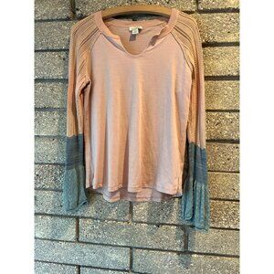 Sundance Pink & Blue Colorblock Knit Top With Crochet Sleeves Womens Size S